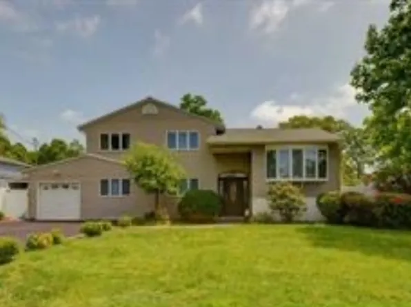 9 Gibbs Rd, Dumont, NJ 07628