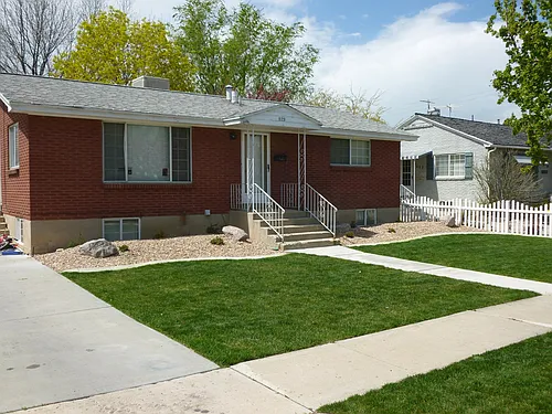 823 N 100 W #MAIN LEVEL Photo 1