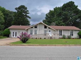 1319 Delwood Dr SW, Jacksonville, AL 36265