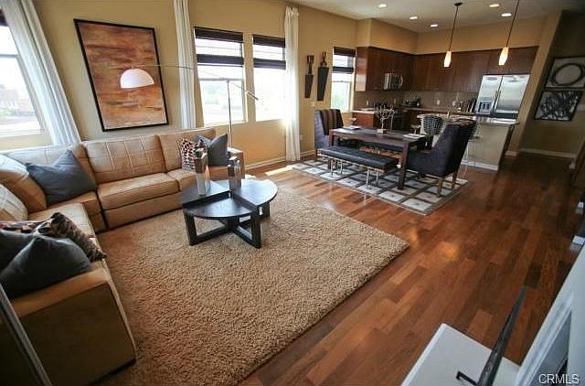 1st image of 5550 Boardwalk Dr #201