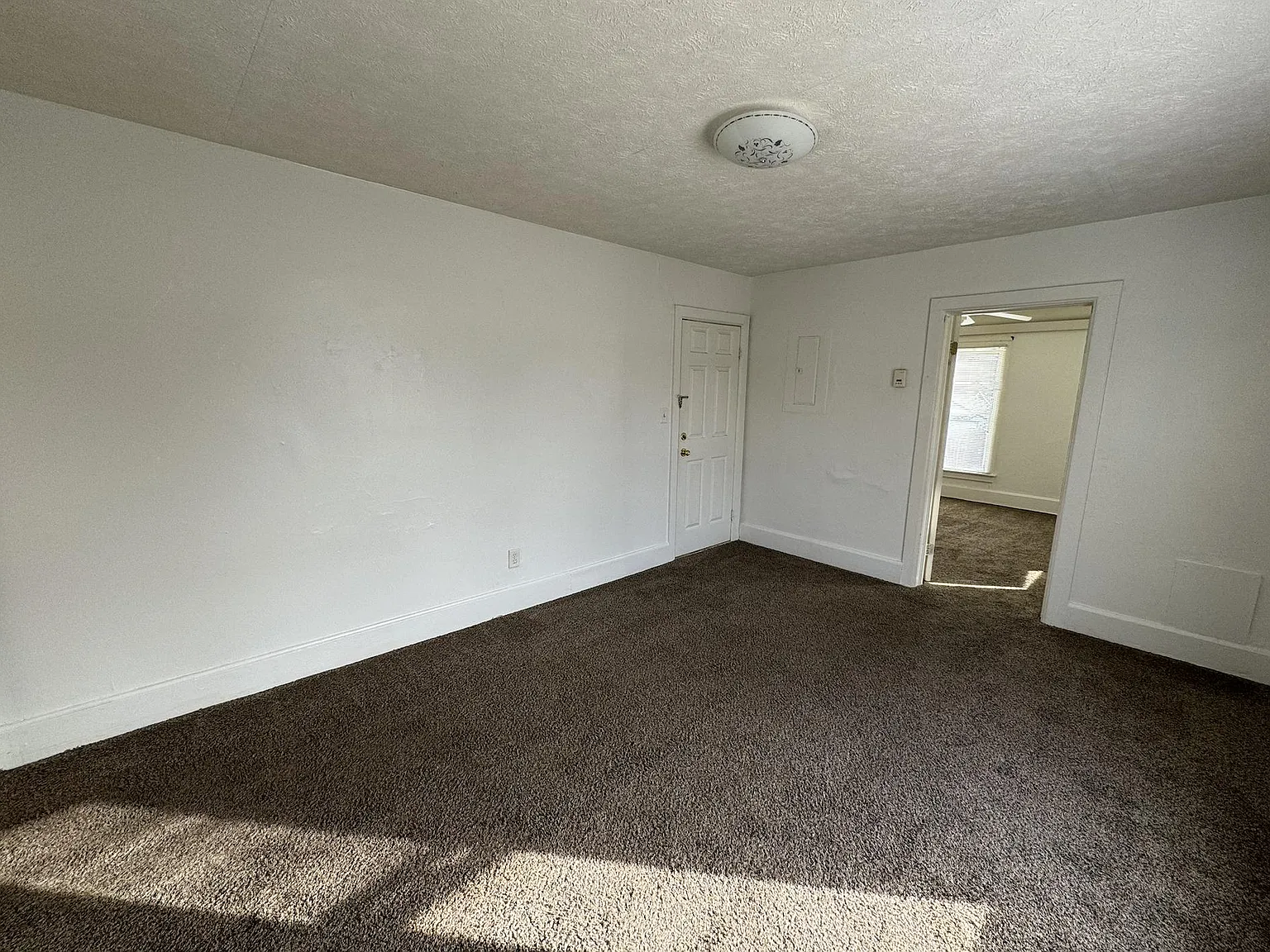 1 bed, $750 — Photo 2
