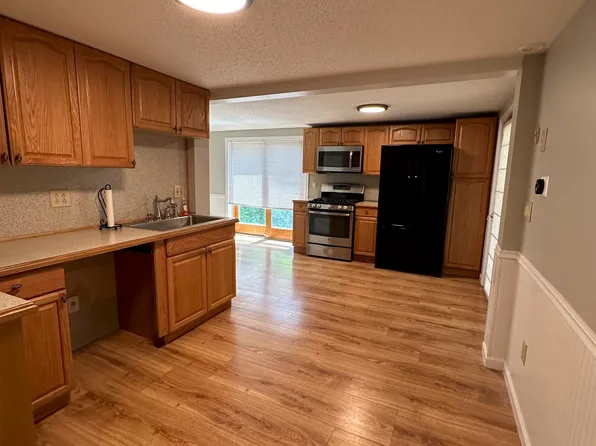 119 State St Floor 1, Wethersfield, CT 06109