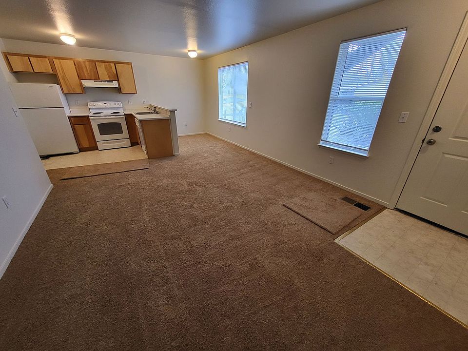 1st image of 1024 E 5th St #Fif1024-10