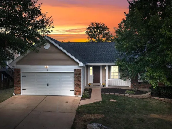 8 Big Bend Station Ct, Valley Park, MO 63088