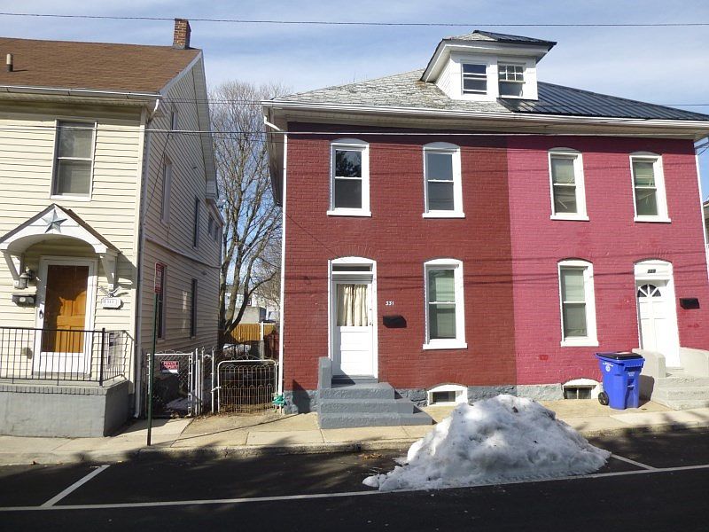1st image of 331 S Mulberry St
