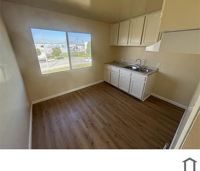 1st image of 7118 West Blvd #3