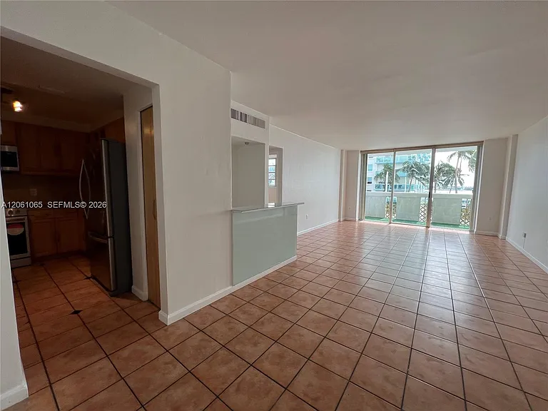 800 West Ave #808 — Photo 13