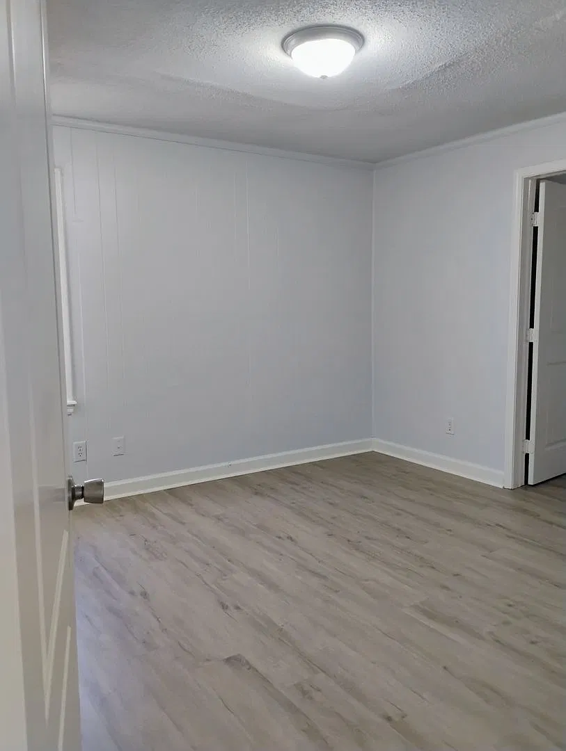 For Lease 518 Burlington Cir, Memphis, Tn 38127 — Photo 3