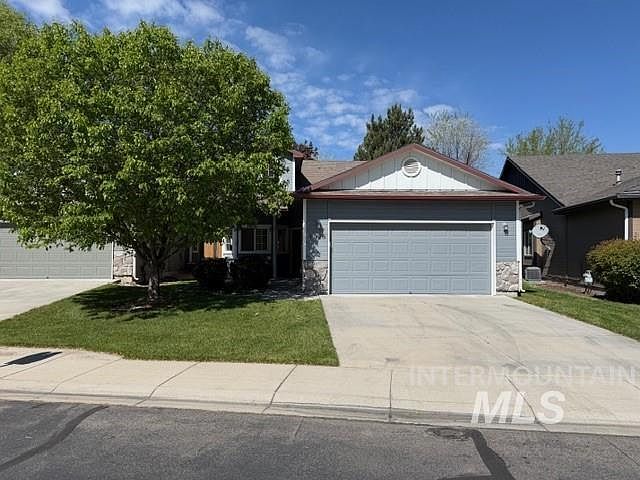 1st image of 6043 N Castleton Ln