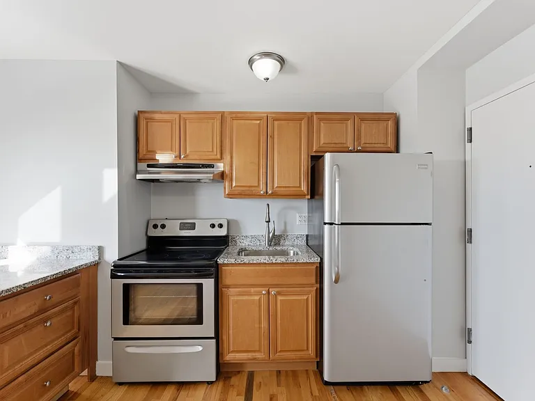 The Greenview — Photo 28