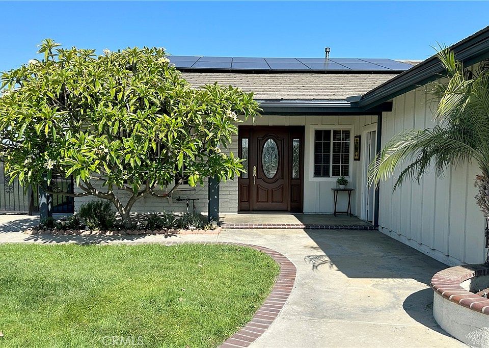 1st image of 23481 Stirrup Dr