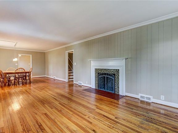 5th image of 1411 Garland Dr