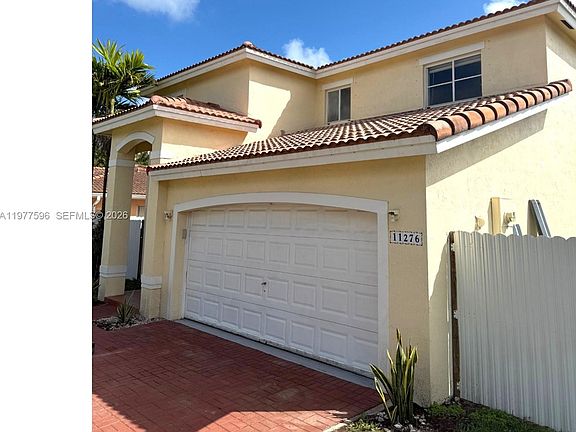 3rd image of 11276 SW 245th St