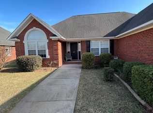 405 Continental Dr, Sumter, SC 29154