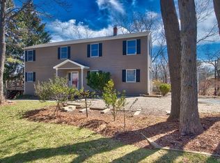 21 Wonderland Ave, Saugus, MA 01906
