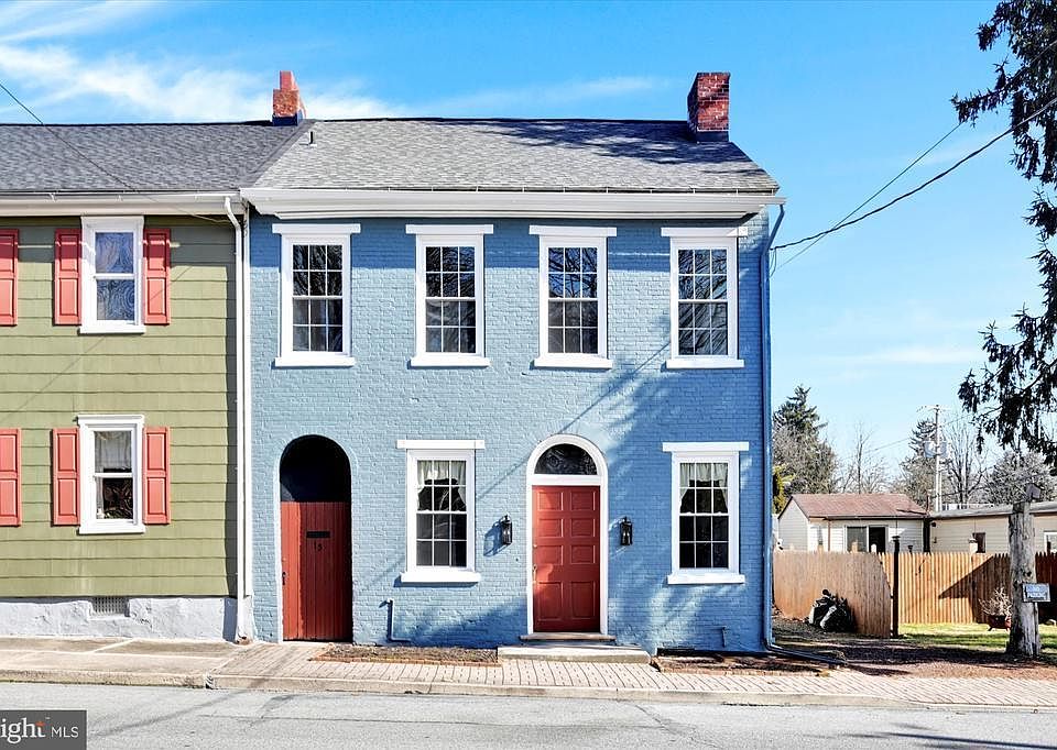 1st image of 15 S New Haven St