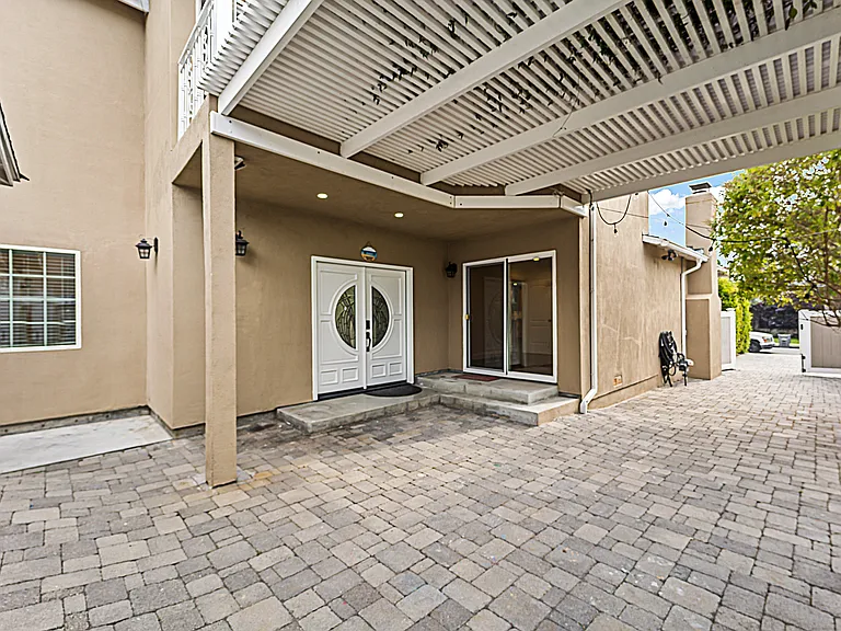 873 Avenue A — Photo 43
