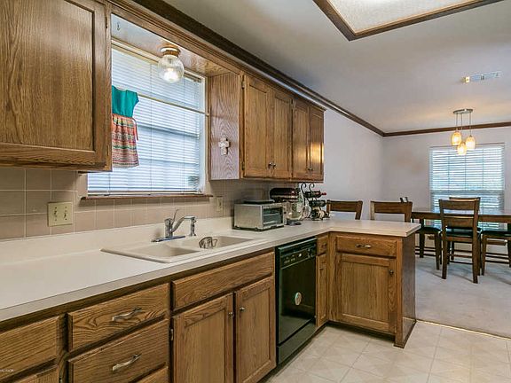 3rd image of 6804 Michelle Dr