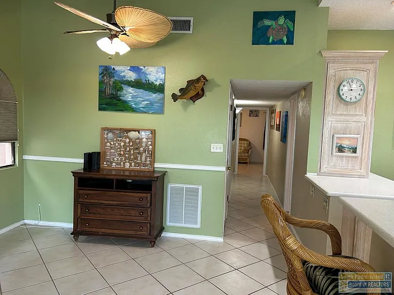 1342 Harbor Island Dr — Photo 25