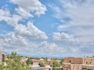 4019 Stowe Rd NW, Albuquerque, NM 87114