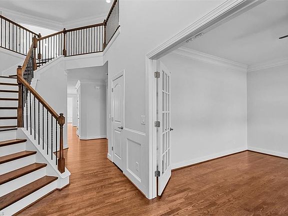 5th image of 5722 Woodrose Ln