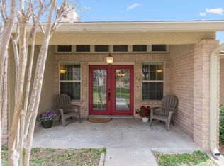 112 Hackberry Ln APT 20, Del Rio, TX 78840