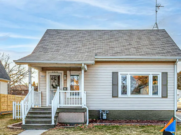 2432 North 8th STREET, Sheboygan, WI 53083