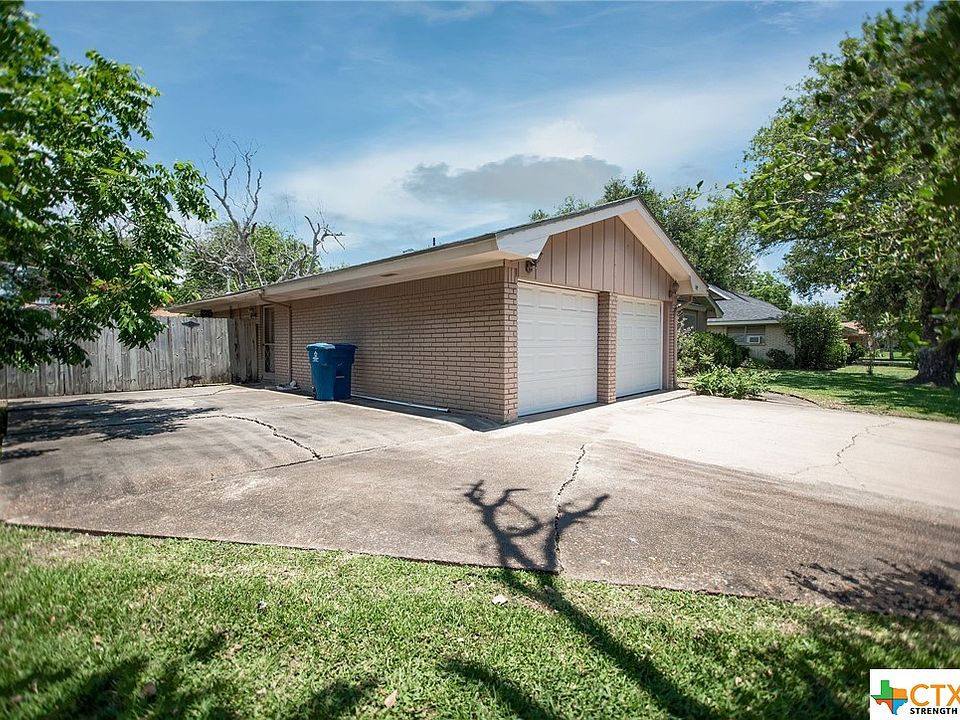 105 Beachmont Ln, Port Lavaca, TX 77979 MLS 501854 Zillow