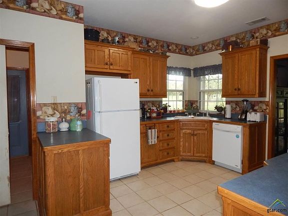 5th image of 359 County Road 3605