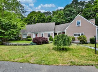 51 Bartons Ln, Milton, MA 02186