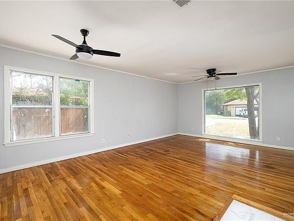 4th image of 429 Quince Cir