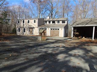 96 England Rd, Chaplin, CT 06235