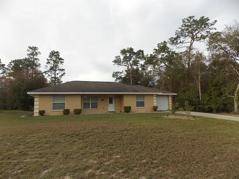 7178 N Ireland Dr — Photo 1