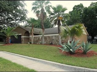 620 Hillpine Way, Brandon, FL 33510