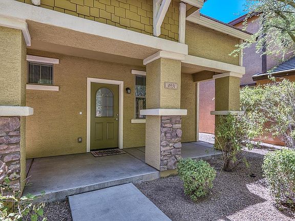 3rd image of 4931 W Escuda Dr
