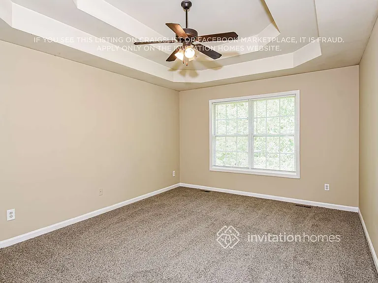 186 Sandstone Pl — Photo 10