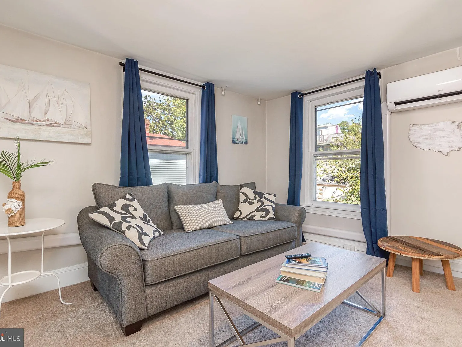 1 bed, 600 sqft, $2,100 — Photo 3