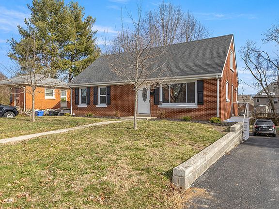 2nd image of 2592 Millbrook Dr