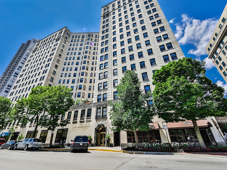1st image of 2000 N Lincoln Park West St #601