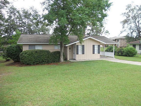 2nd image of 205 Parkdale Dr
