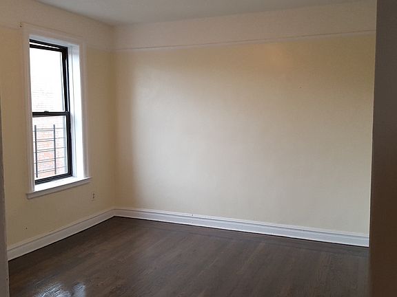 2nd image of 3816 Review Pl APT 6G