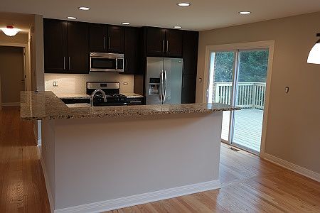 4th image of 6N130 Highland St