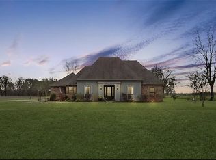 1186 River Rd, Colfax, LA 71417