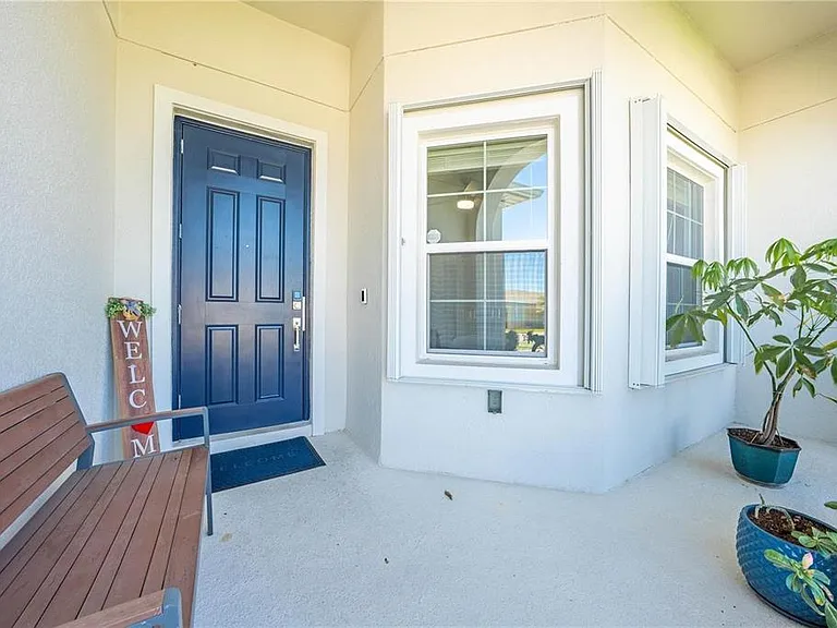 5301 Amersham Ln — Photo 5