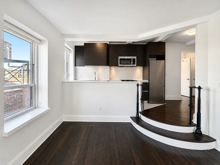 1080 Amsterdam Ave #11O2 — Photo 8
