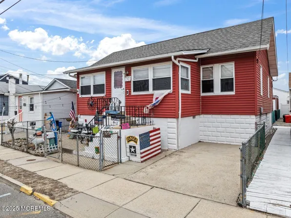 242 Sherman Avenue, Seaside Heights, NJ 08751