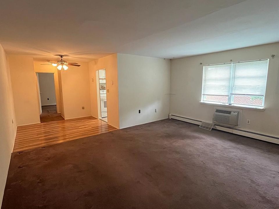 1st image of 289 Main St APT 6D