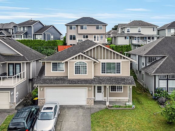 2nd image of 46205 Stoneview Dr