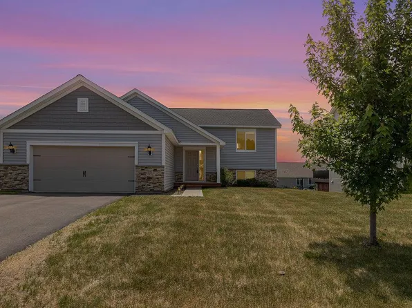 221 Elm St NE, Lonsdale, MN 55046