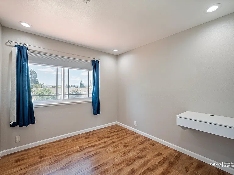 3661 Slopeview Dr — Photo 50